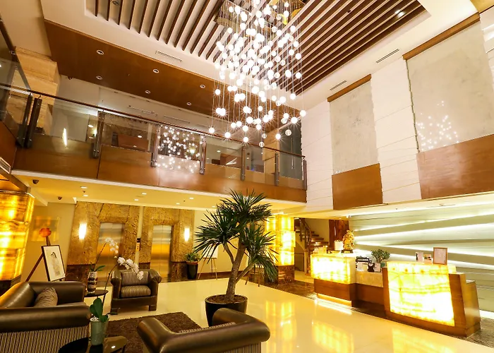 Armada 4* Manila
