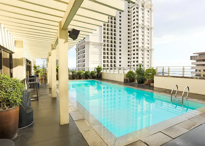 Armada 4* Manila